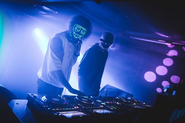 Fotografie z akce: Beats For Love On The Road ♡ w/ L Plus & Jimmy Danger