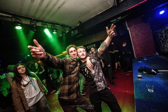 Fotografie z akce: VAULT w/ Symbiotik crew LIVE