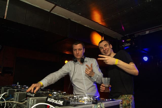 Fotografie z akce: Bass Invasion - carnival edition