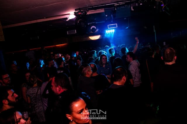 Fotografie z akce: Beats for Love X-Mas w/ Lucca & Chris Sadler