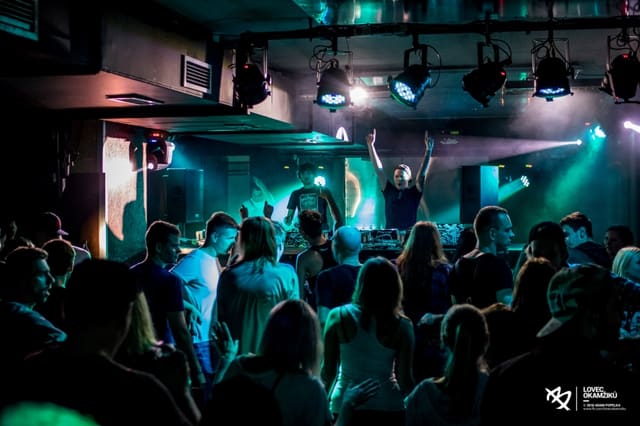 Fotografie z akce: NO!SE w/ MIND VORTEX (UK)