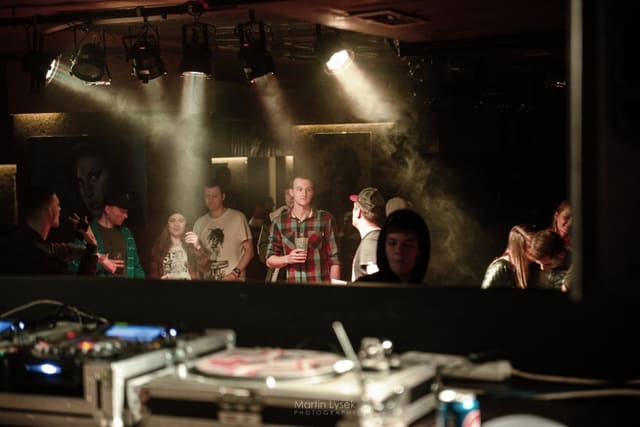 Fotografie z akce: Bass Invasion - Charity Edition