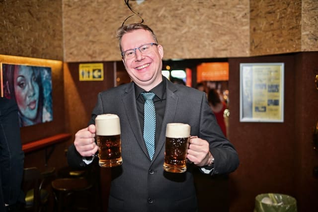 Fotografie z akce: Narozeninový ples - 29 let
