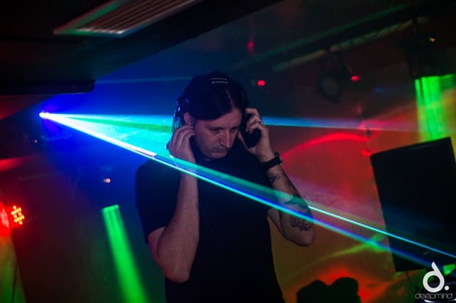 Fotografie z akce: NO!SE w/ PROLIX (UK)