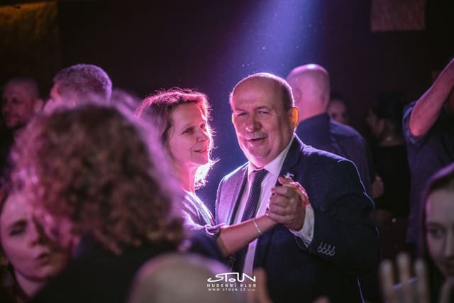 Fotografie z akce: Narozeninový ples STOUNu - 31 let
