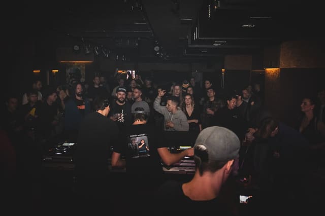 Fotografie z akce: Last Invasion 360 w/ Tony Terra
