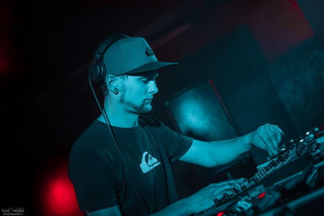 Fotografie z akce: Bass Invasion - Trident Festival Warm Up