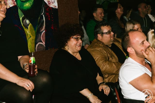 Fotografie z akce: NA STOJÁKA