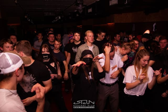 Fotografie z akce: No!se w/ Hrr.nec & Mc Vaant