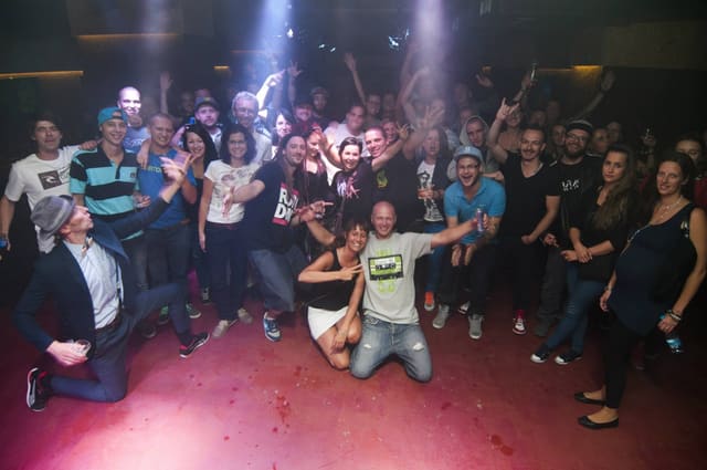 Fotografie z akce: KICK THE HITS