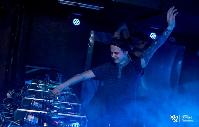 Fotografie z akce: NO!SE w/ MIND VORTEX (UK)