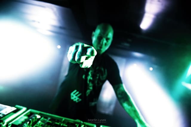 Fotografie z akce: NO!SE w/ ZARDONIC (VEN)
