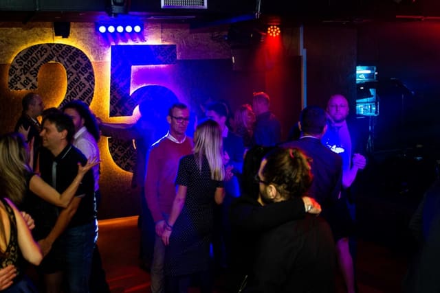 Fotografie z akce: Narozeninový ples Stounu - 25 let