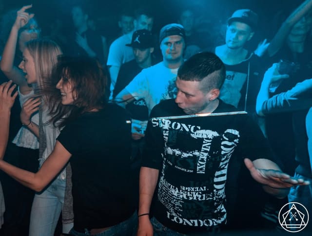 Fotografie z akce: BASS INVASION - ZOMBIE EDITION