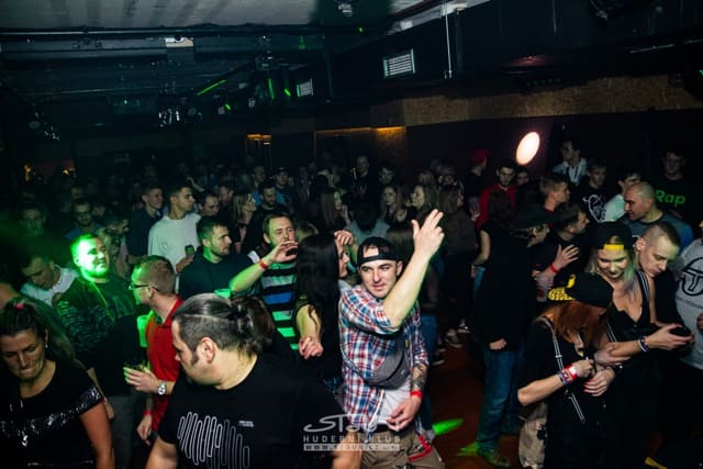 Fotografie z akce: Beats for Love X-Mas w/ Lucca & Chris Sadler