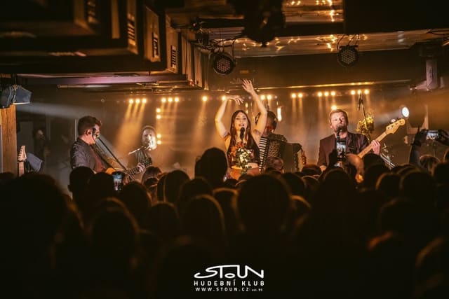 Fotografie z akce: Kateřina Marie Tichá & Bandjeez
