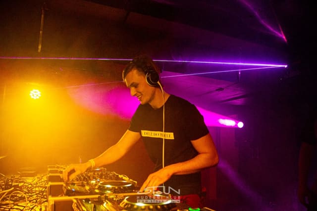 Fotografie z akce: Bass Invasion - carnival edition