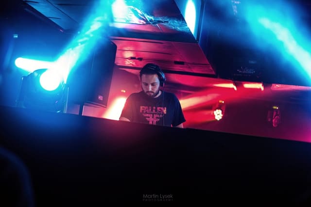 Fotografie z akce: No!se w/ Tantrum Desire (UK)
