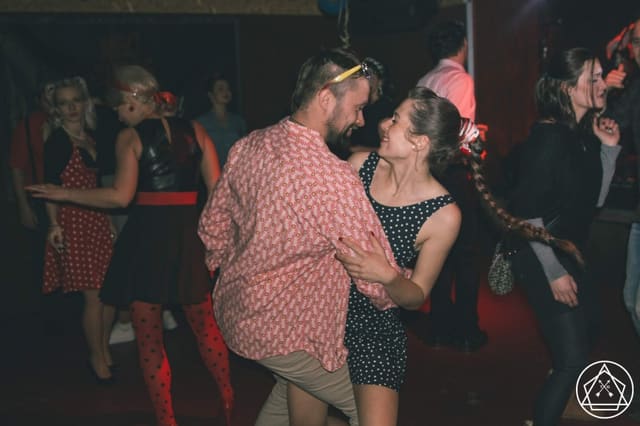 Fotografie z akce: 22. NAROZENINOVÝ PLES STOUNU
