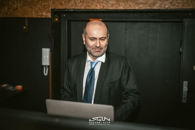 Fotografie z akce: Narozeninový ples STOUNu - 31 let