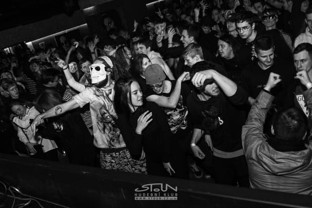 Fotografie z akce: Bass Invasion - carnival edition