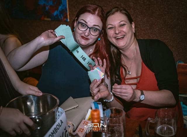 Fotografie z akce: Narozeninový ples STOUNu - 31 let