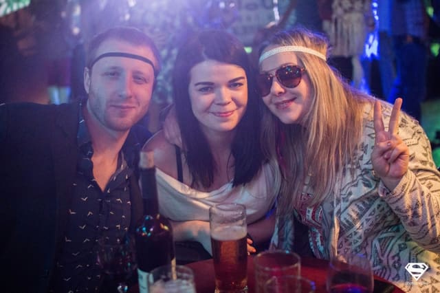 Fotografie z akce: NAROZENINOVÝ PLES - 21 LET - HIPPIE STYL