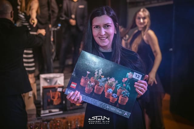 Fotografie z akce: Narozeninový ples STOUNu - 31 let