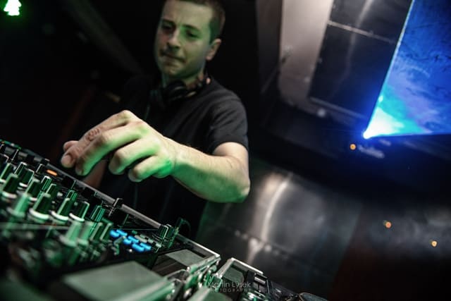 Fotografie z akce: No!se w/ Dj Pixie