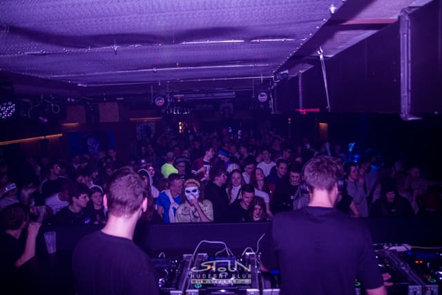 Fotografie z akce: Bass Invasion - carnival edition