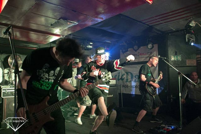 Fotografie z akce: DOG EAT DOG (USA)