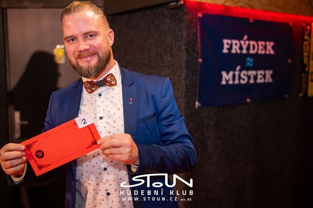 Fotografie z akce: Narozeninový ples - 30 let