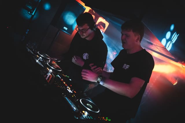 Fotografie z akce: No!se w/ CIRCADIAN (UK)