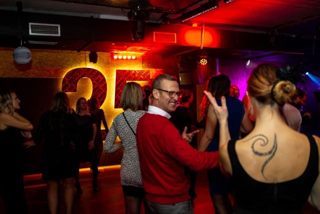 Fotografie z akce: Narozeninový ples Stounu - 25 let