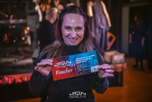 Fotografie z akce: Narozeninový ples STOUNu - 31 let