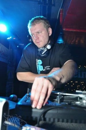 Fotografie z akce: KICK THE HITS