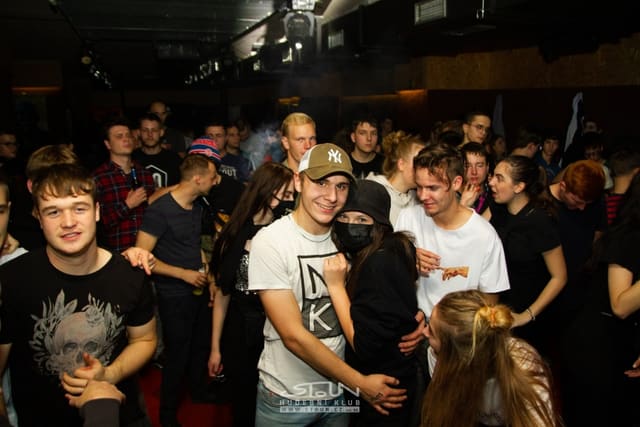 Fotografie z akce: No!se w/ Hrr.nec & Mc Vaant