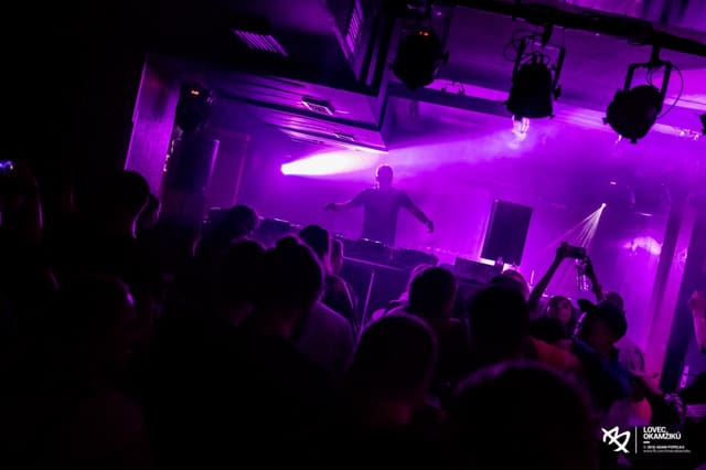 Fotografie z akce: NO!SE w/ MIND VORTEX (UK)