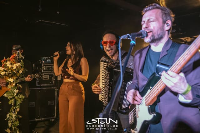 Fotografie z akce: Kateřina Marie Tichá & Bandjeez