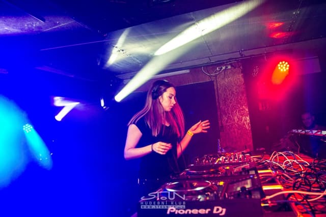 Fotografie z akce: Beats for Love X-Mas w/ Lucca & Chris Sadler