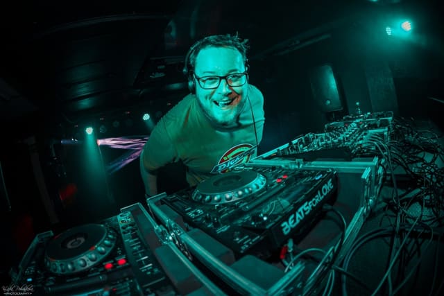 Fotografie z akce: Bass Invasion - Trident Festival Warm Up