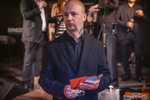 Fotografie z akce: Narozeninový ples STOUNu - 31 let