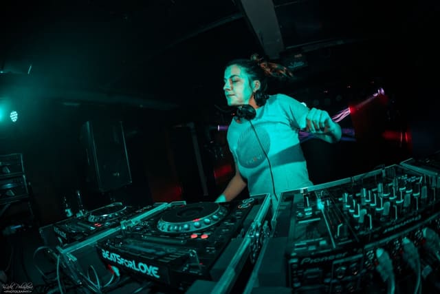 Fotografie z akce: Bass Invasion - Trident Festival Warm Up