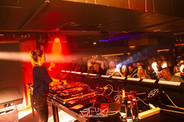 Fotografie z akce: Beats for Love X-Mas w/ Lucca & Chris Sadler