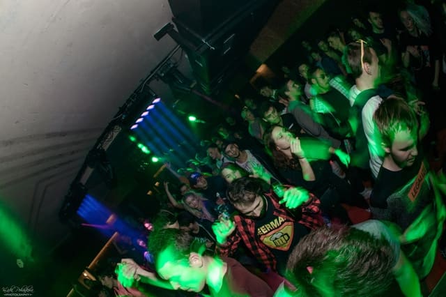 Fotografie z akce: Bass Invasion - Trident Festival Warm Up