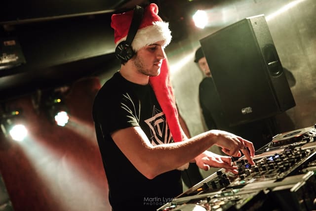 Fotografie z akce: Resonance 2 w/ Nemesys & Rob Nash