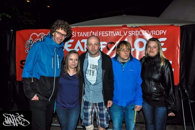 Fotografie z akce: NA STOJÁKA