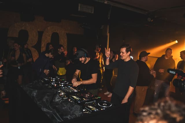 Fotografie z akce: Last Invasion 360 w/ Tony Terra