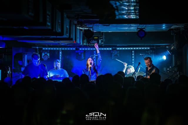 Fotografie z akce: Kateřina Marie Tichá & Bandjeez
