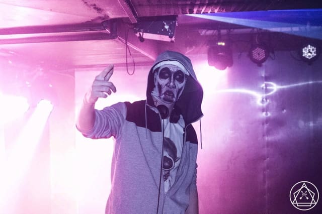 Fotografie z akce: BASS INVASION - ZOMBIE EDITION